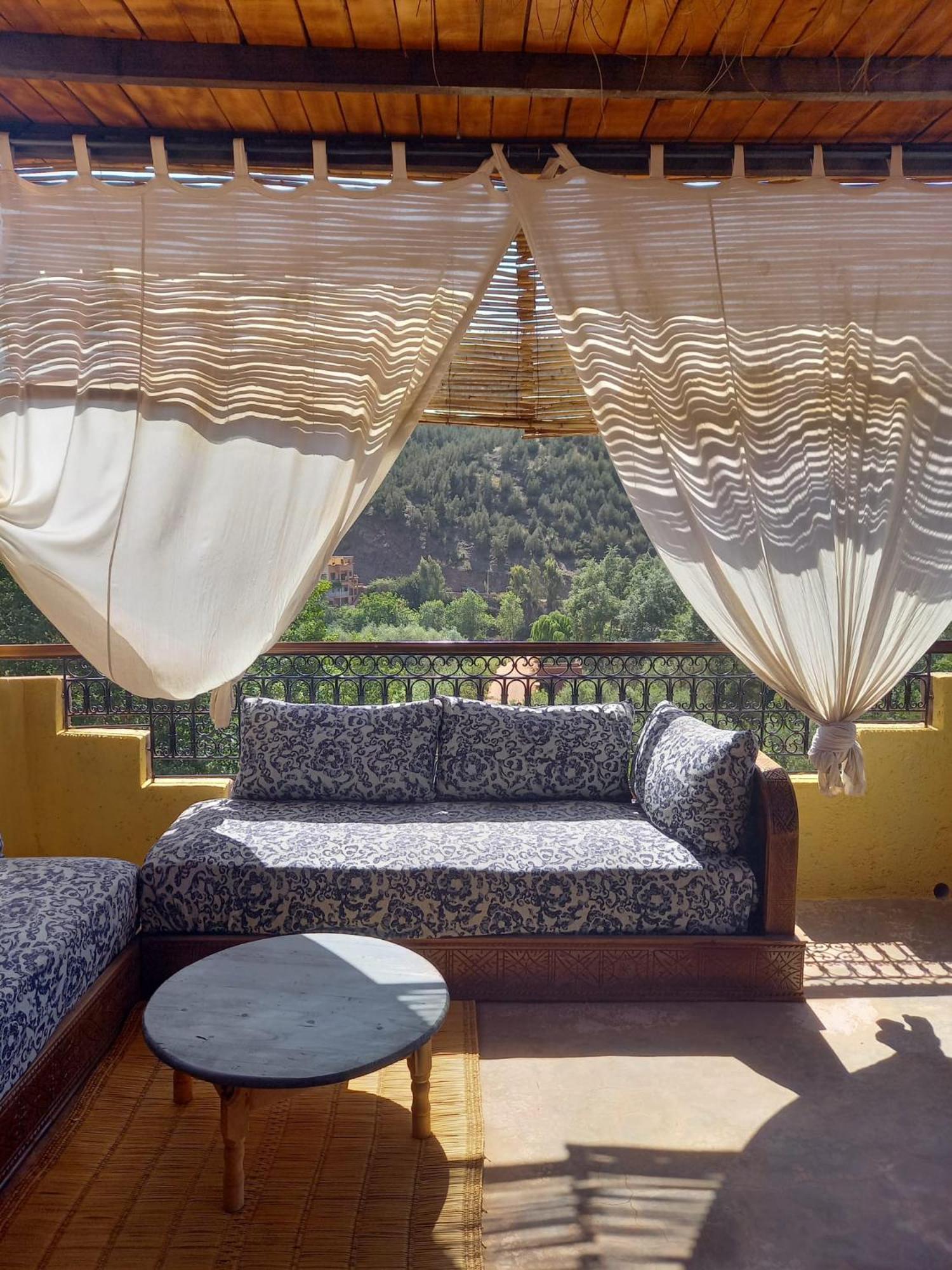 Ourika Timalizene Le Jardin Des Delices Tamezindert Exterior foto